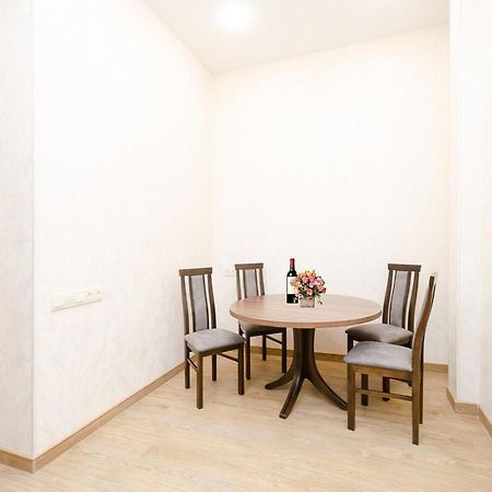 15. Double Room Apartaments With Fresh Style Jereván Kültér fotó